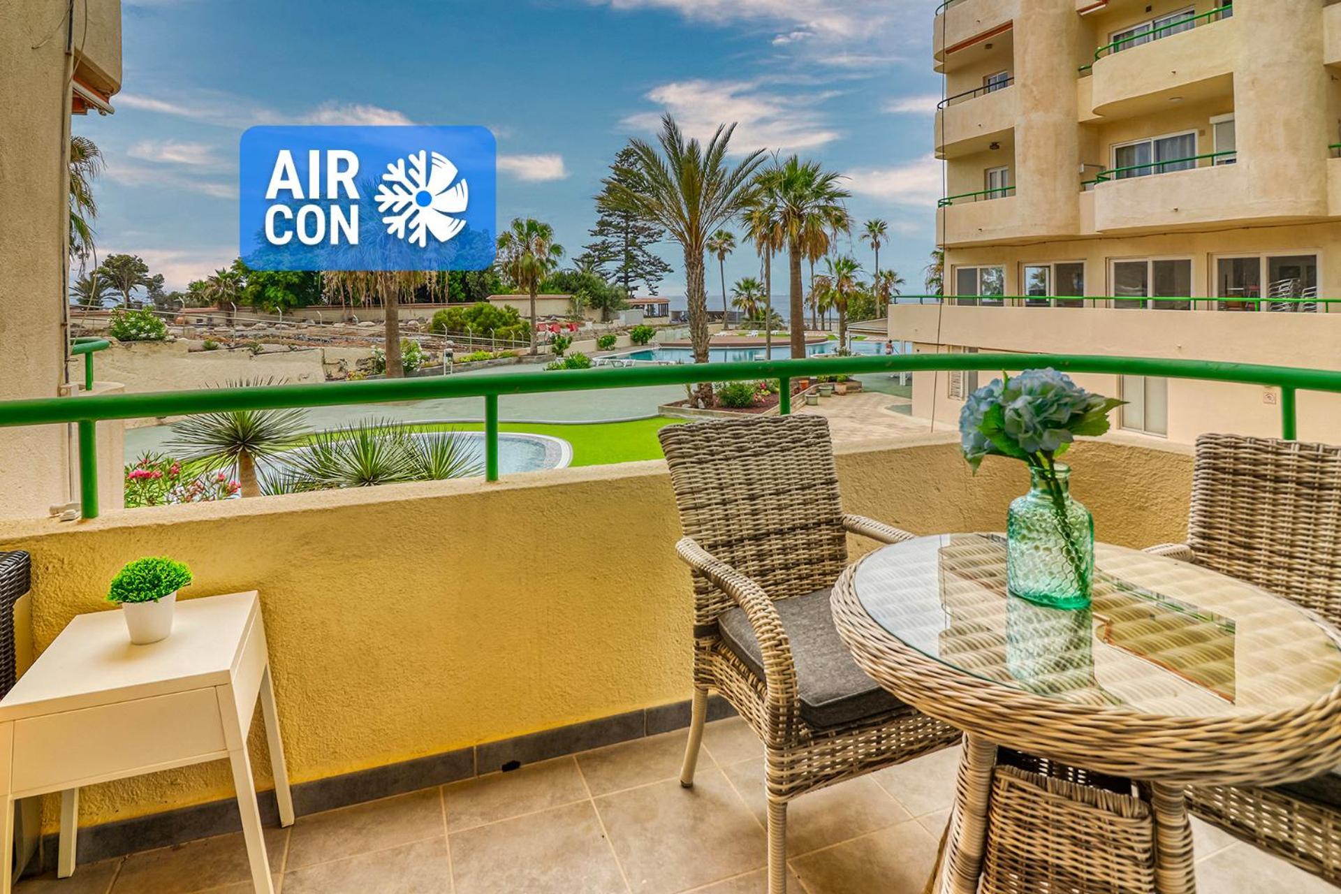 Modern Apartment With An Addictive Terrace View Los Cristianos  Exterior photo